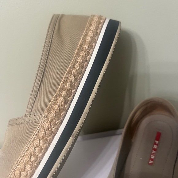 Prada Women's Tan Espadrilles - Picture 1 of 6